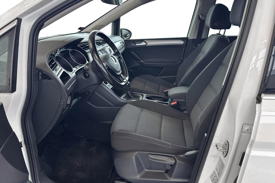 VW Touran 1,5 TSi 150 Comfortline DSG 7prs 5d