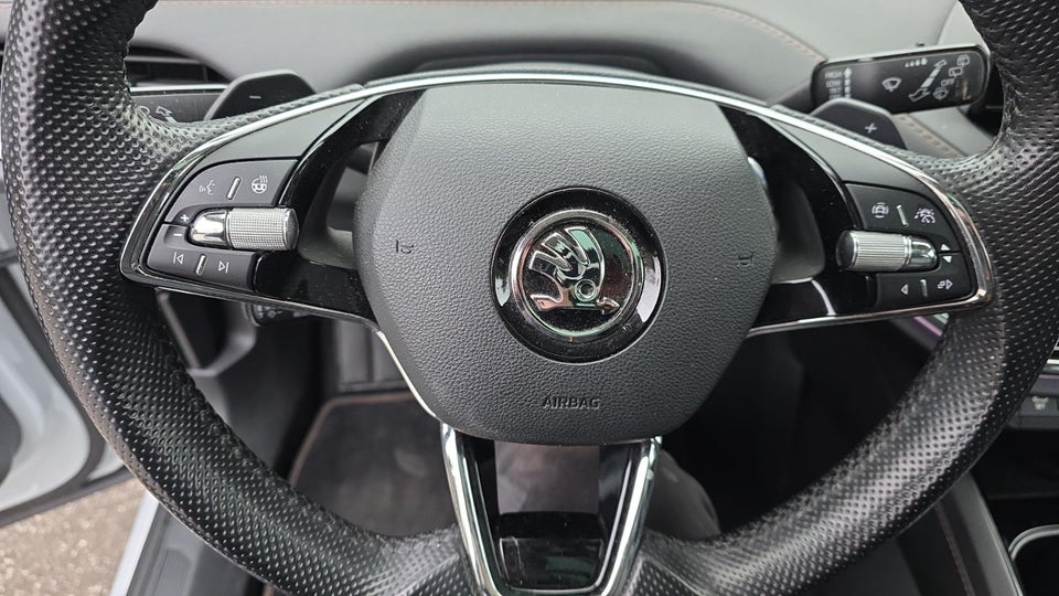 Skoda Enyaq 80 iV Suite 5d