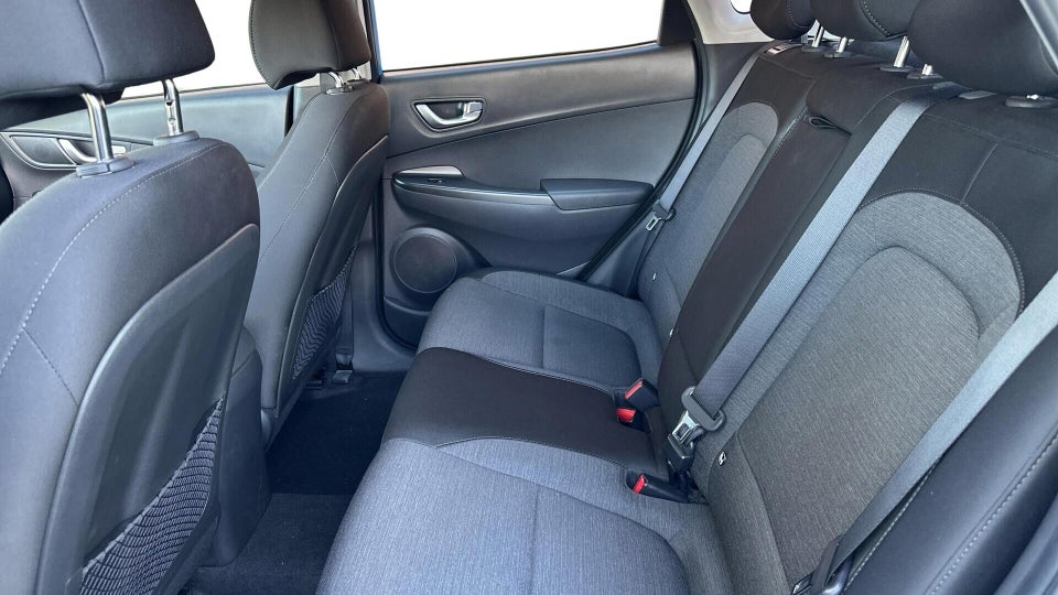 Hyundai Kona 39 EV Select 5d