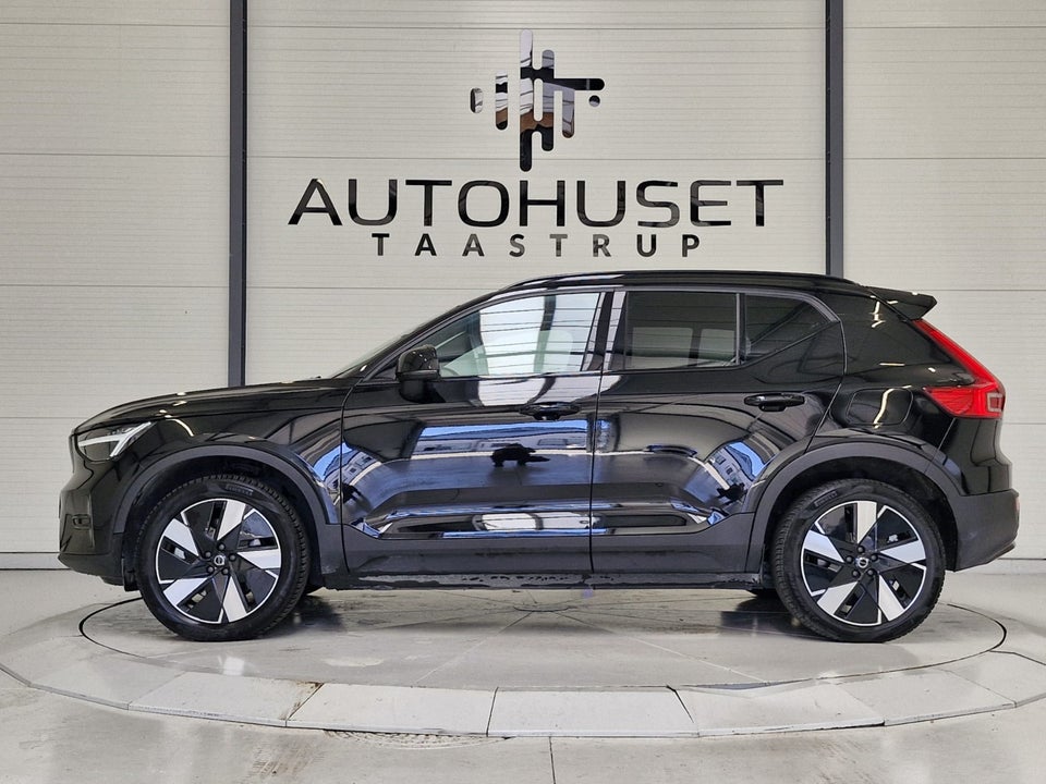 Volvo EX40 Extended Range Plus 5d