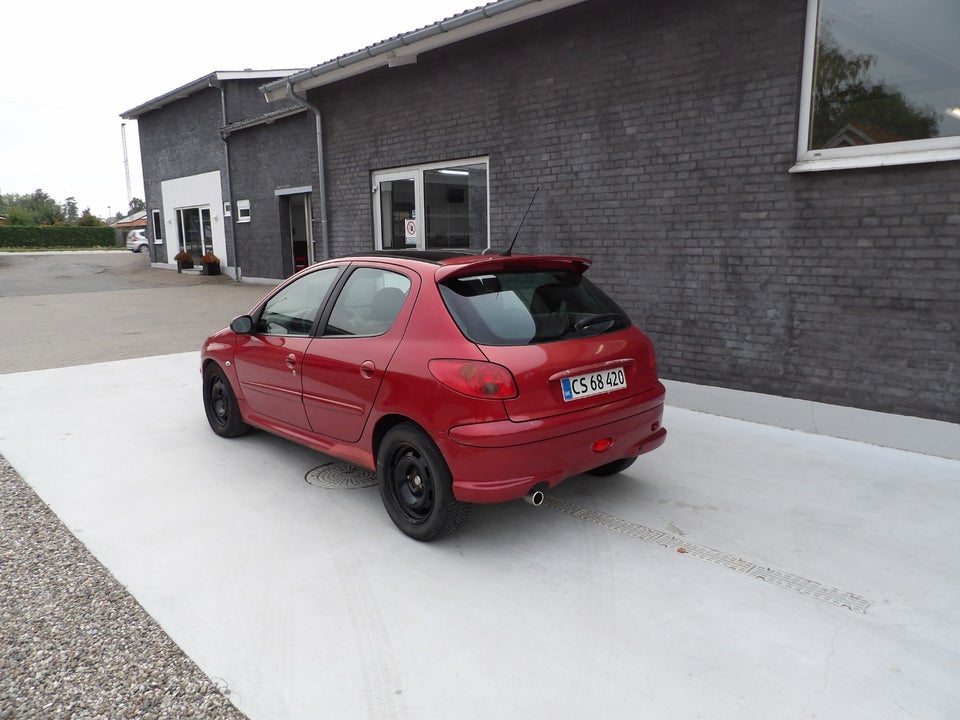 Peugeot 206 1,6 S-line 5d