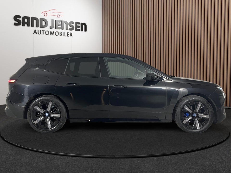 BMW iX xDrive50 Supercharged 5d