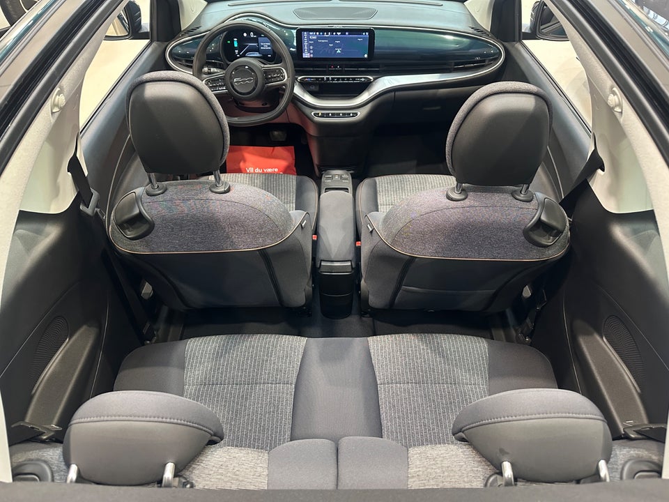 Fiat 500e 42 Icon Cabrio 2d