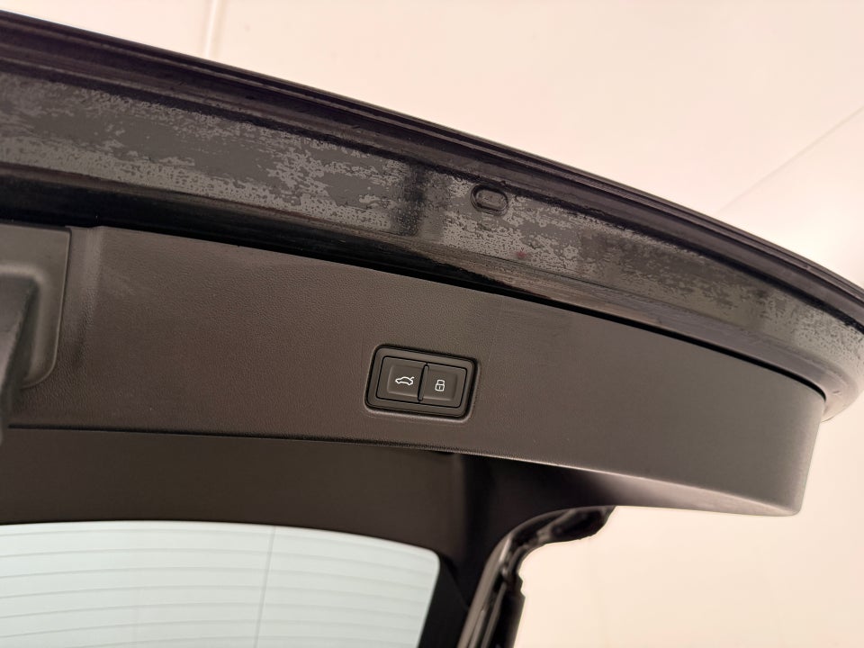 Audi Q4 e-tron 40 S-line Sportback 5d