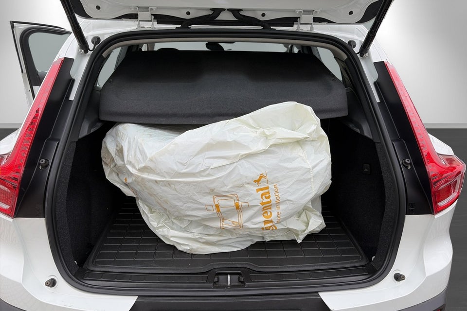 Volvo XC40 1,5 T4 ReCharge Inscription X aut. 5d