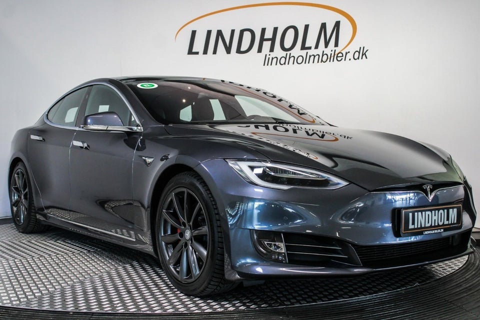 Tesla Model S 90D 5d