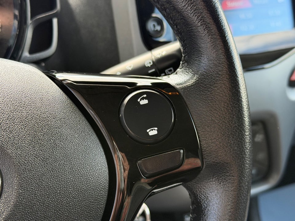 Toyota Aygo 1,0 VVT-i x-pression 5d
