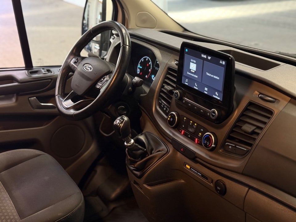 Ford Transit Custom 300 L2 2,0 TDCi 130 Trend
