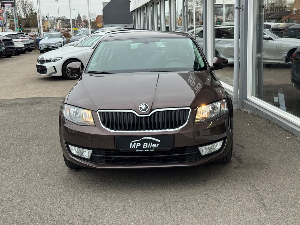 Skoda Octavia 1,4 TSi 140 Active 5d