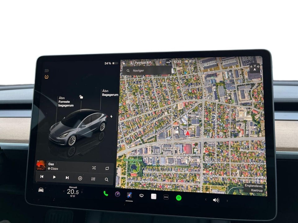 Tesla Model 3 Long Range AWD 4d