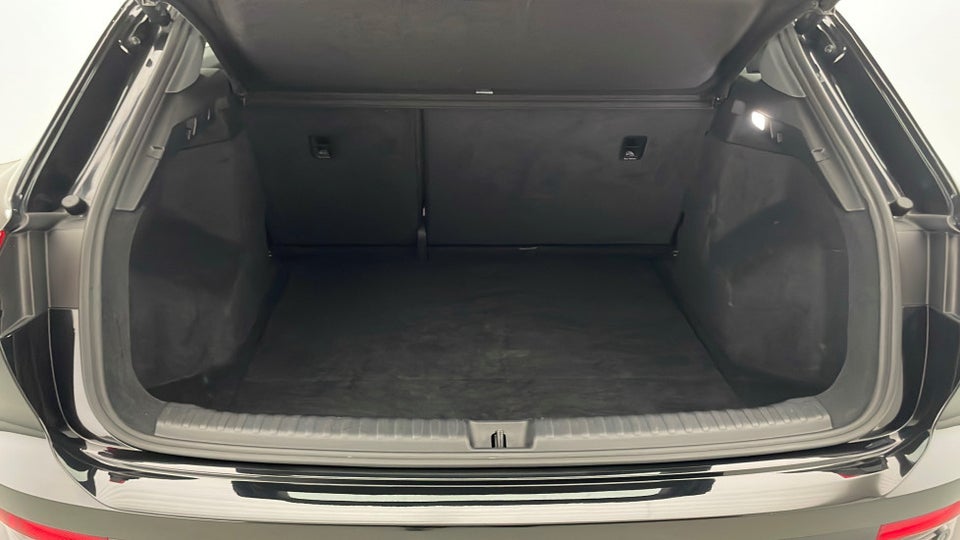 Audi Q4 e-tron 45 Progress 5d