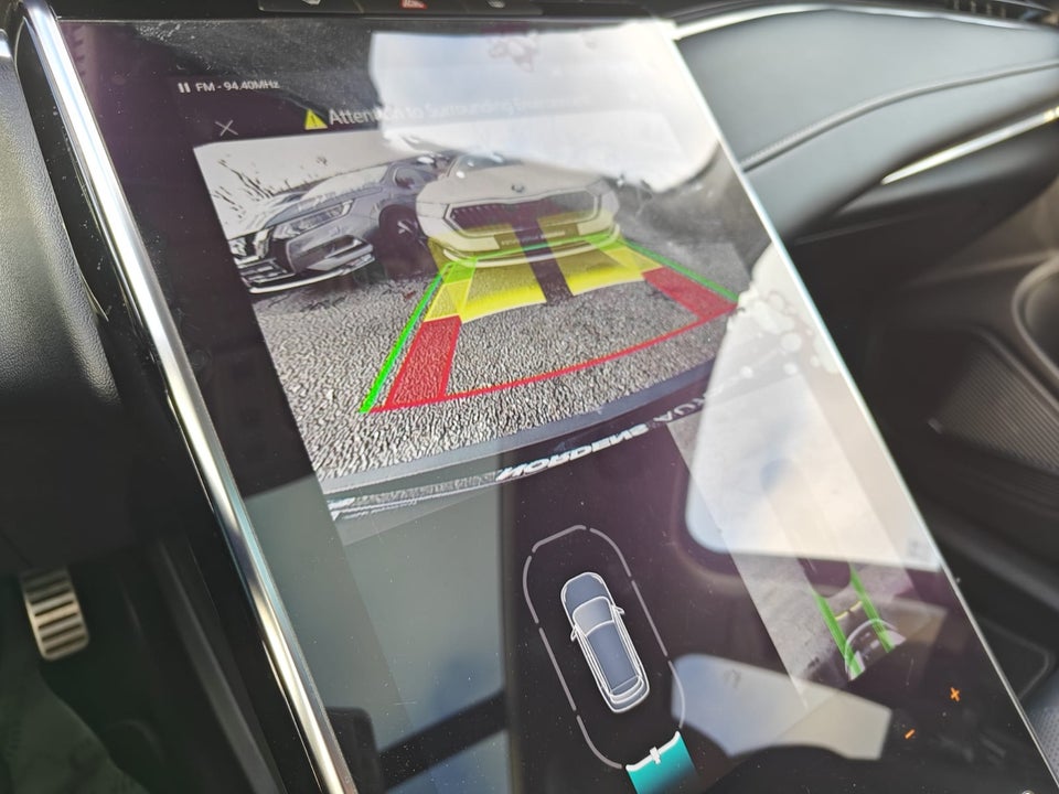 MG Marvel R Luxury 5d