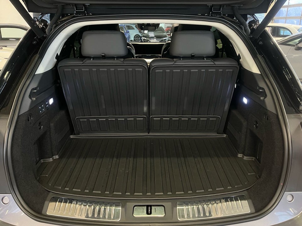 Hongqi E-HS9 120 Exclusive+ 5d