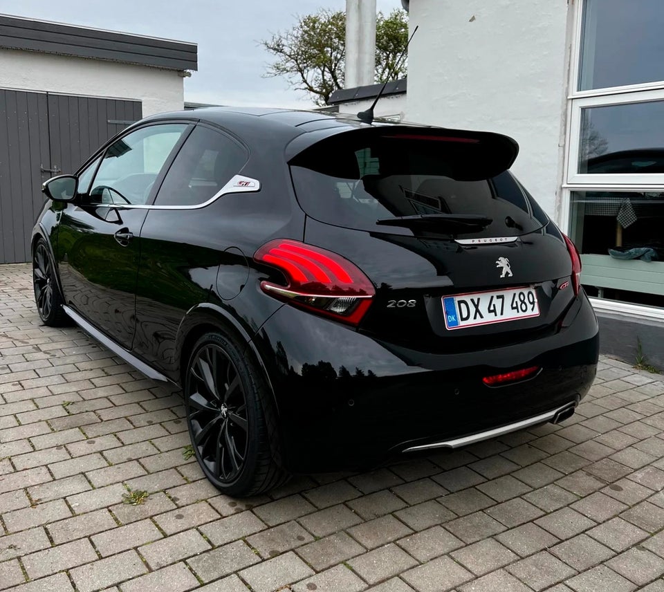 Peugeot 208 1,6 THP 208 GTi 3d