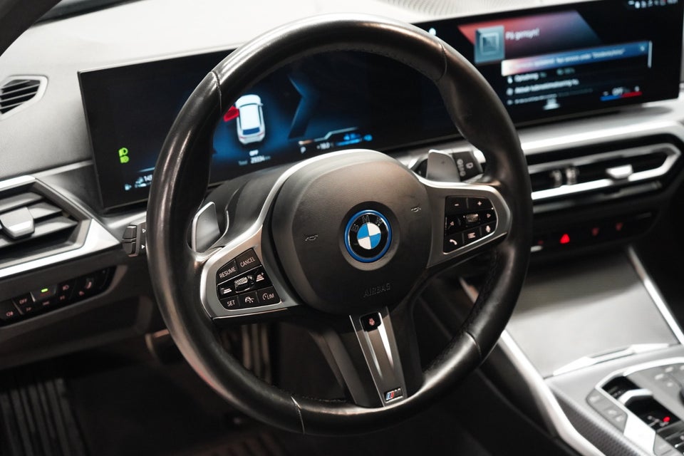 BMW 330e 2,0 Touring M-Sport aut. 5d