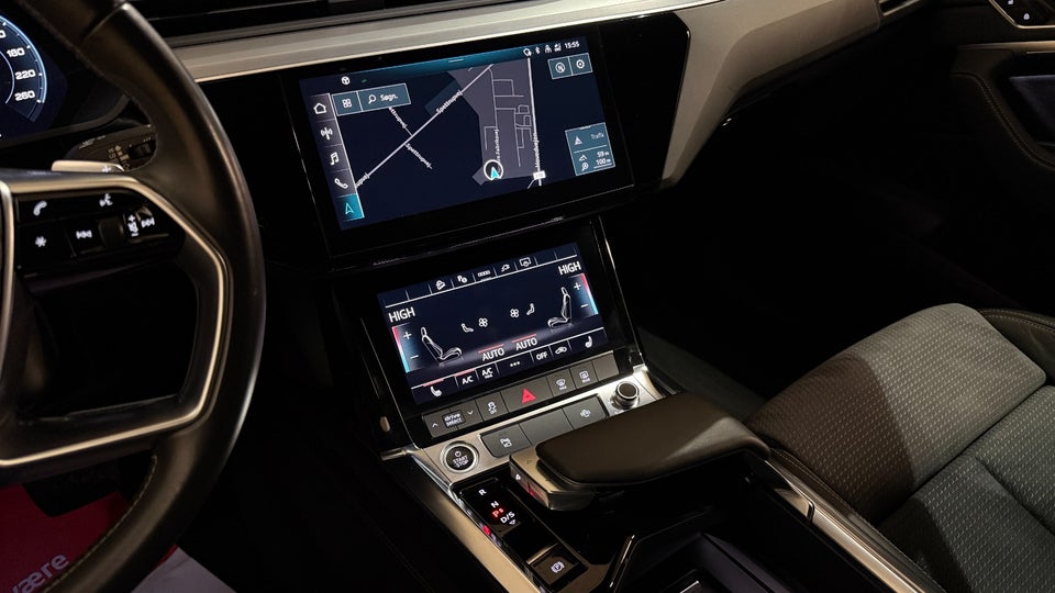 Audi e-tron 55 S-line quattro 5d