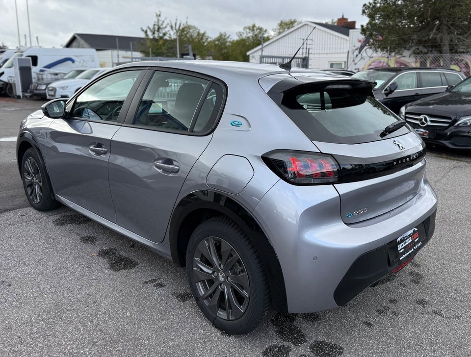 Peugeot e-208 50 Allure 5d