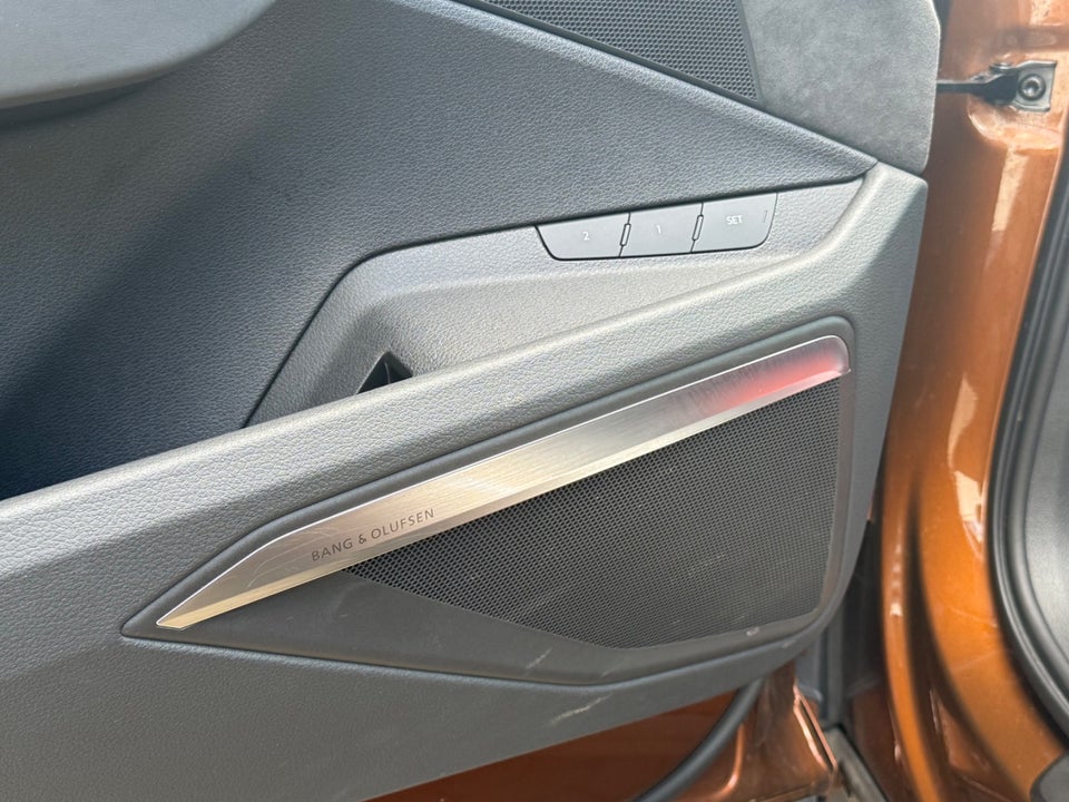 Audi e-tron S quattro 5d