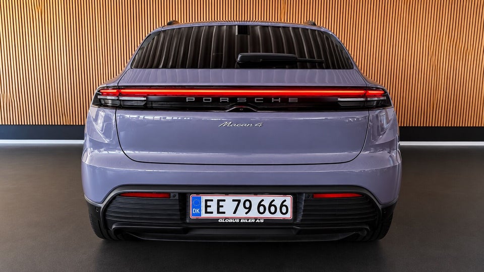 Porsche Macan 4 5d