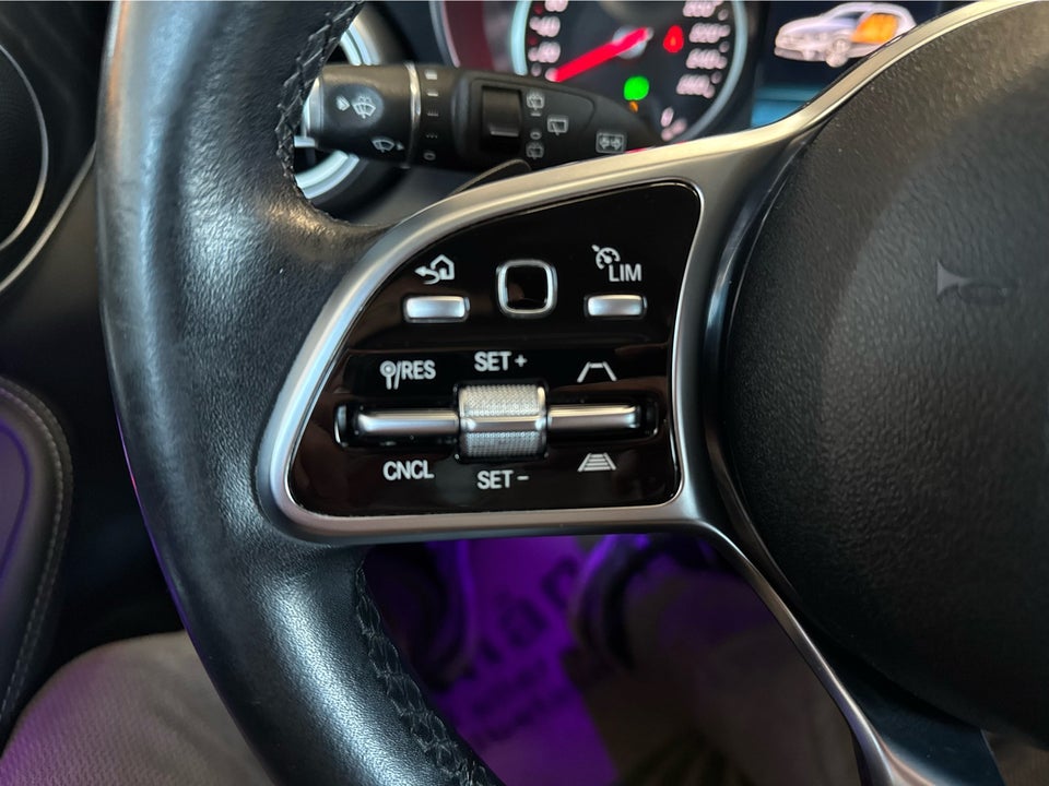 Mercedes C300 de 2,0 Business stc. aut. 5d