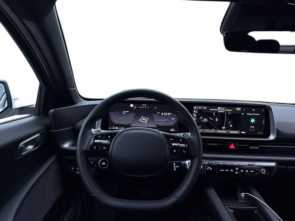 Hyundai Ioniq 6 77 Essential 4d