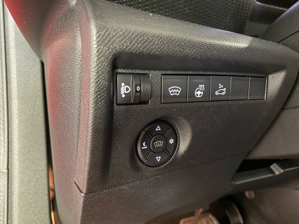 Citroën ë-C4 X 50 Concorde 4d