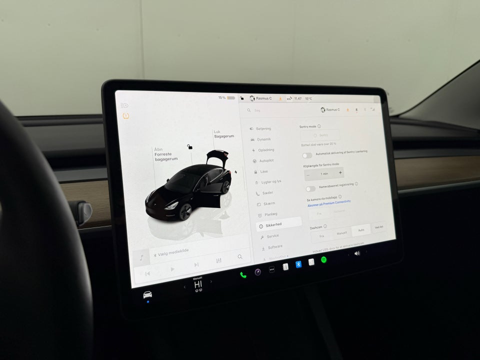 Tesla Model 3 RWD 4d
