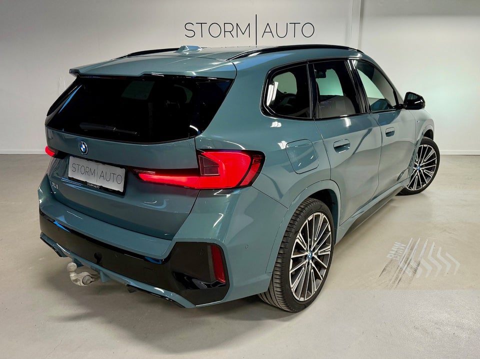BMW iX1 xDrive30 Fully Charged M-Sport 5d