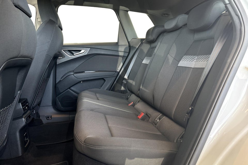 Audi Q4 e-tron 40 Attitude S-line 5d