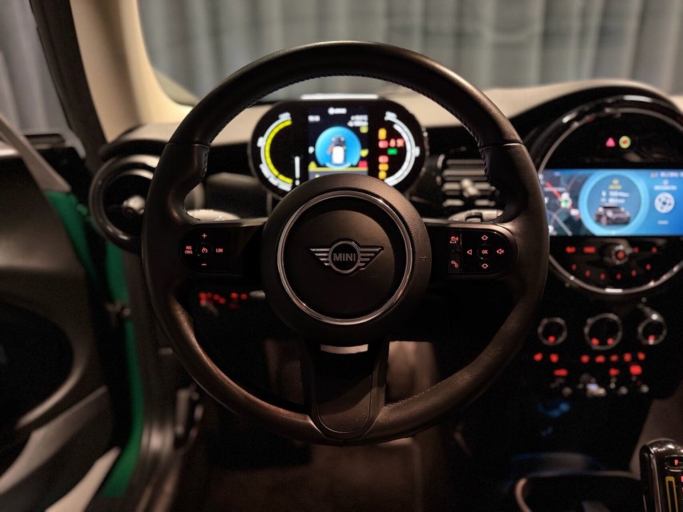 MINI Cooper SE Edition Premium 3d