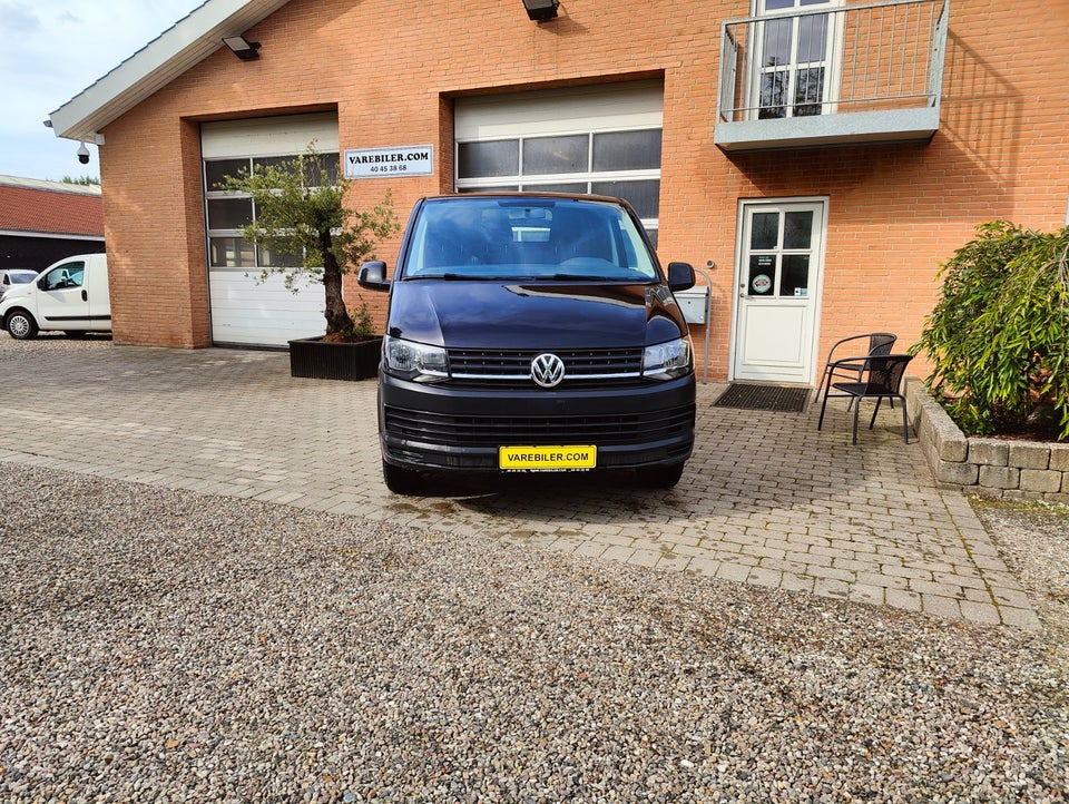 VW Transporter 2,0 TDi 102 Kassevogn lang