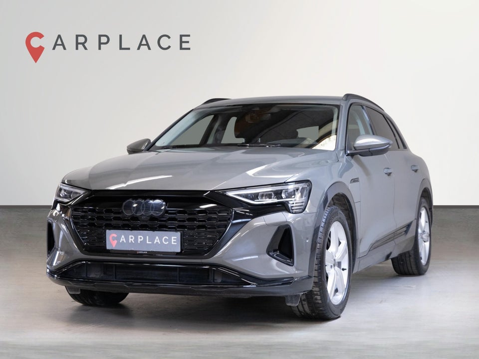 Audi Q8 e-tron 50 quattro 5d