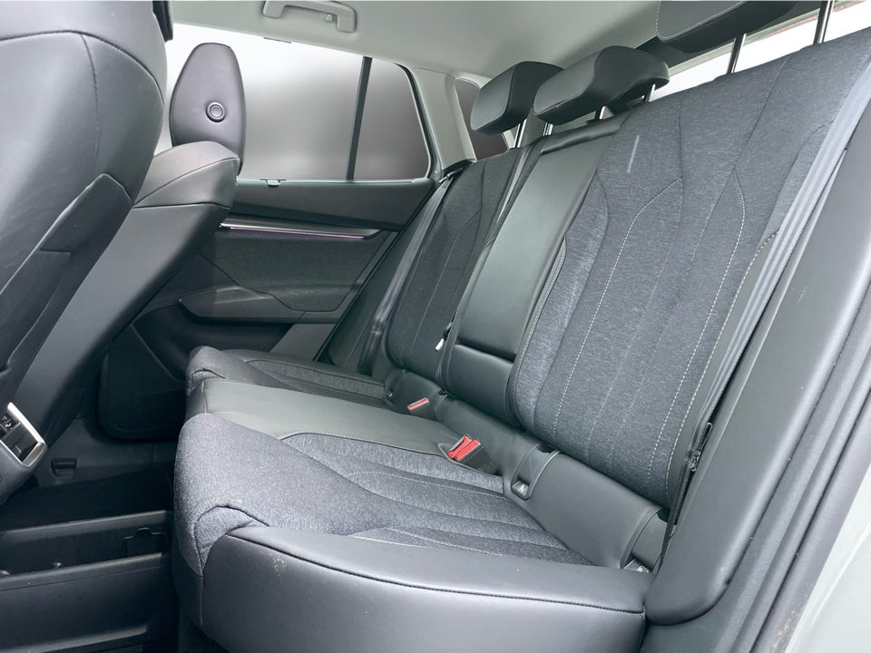 Skoda Elroq 85 iV Loft 5d