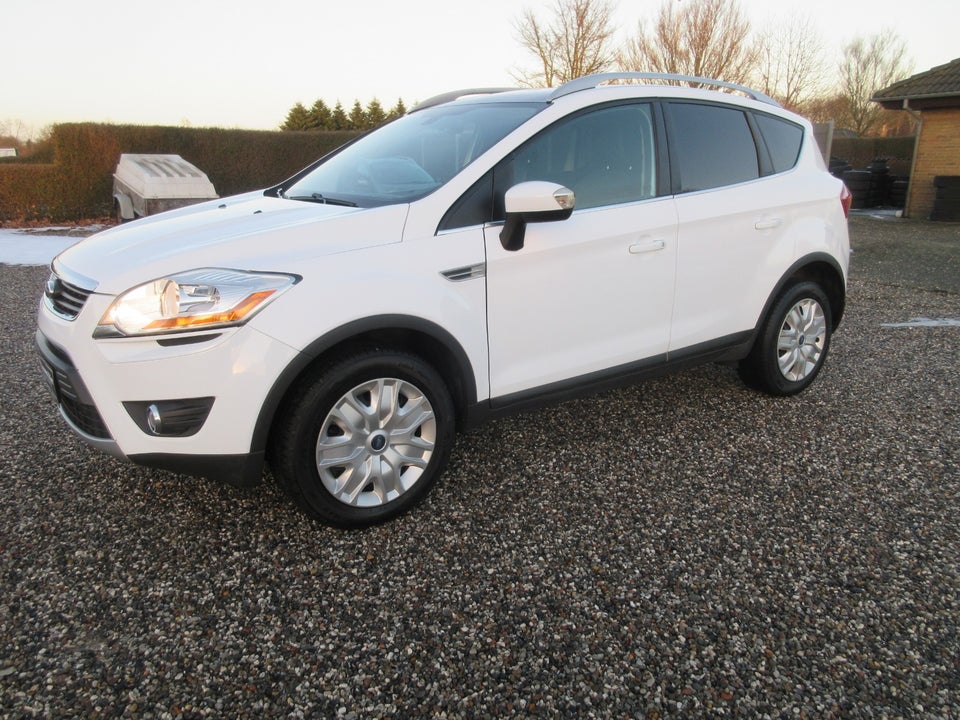 Ford Kuga 2,0 TDCi 140 Titanium 5d
