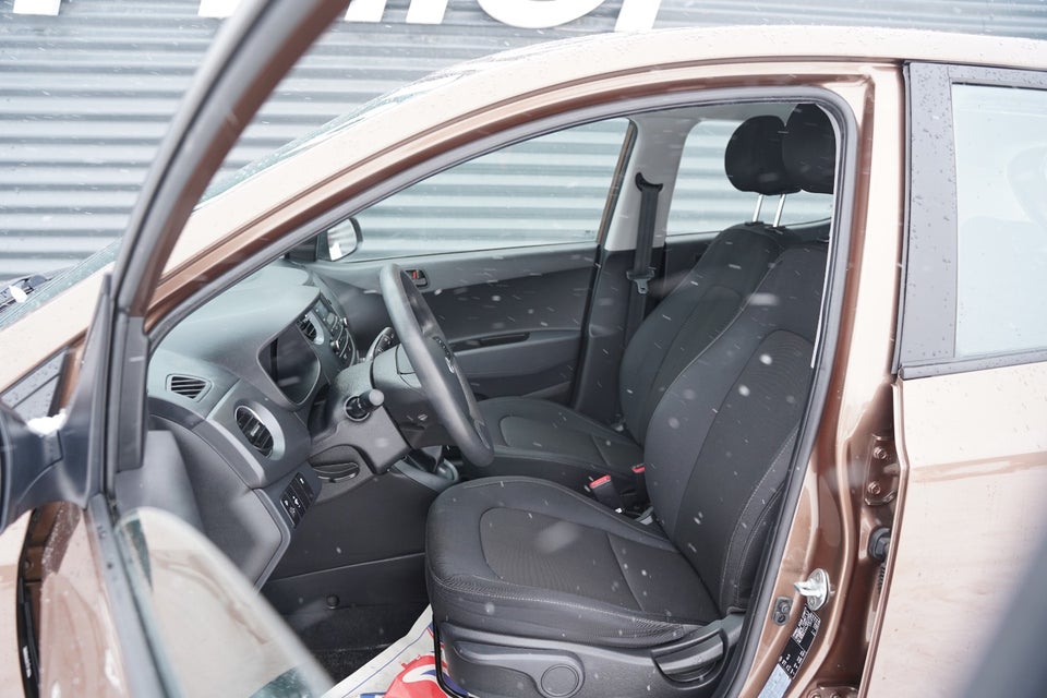 Hyundai i10 1,0 Go Clim 5d