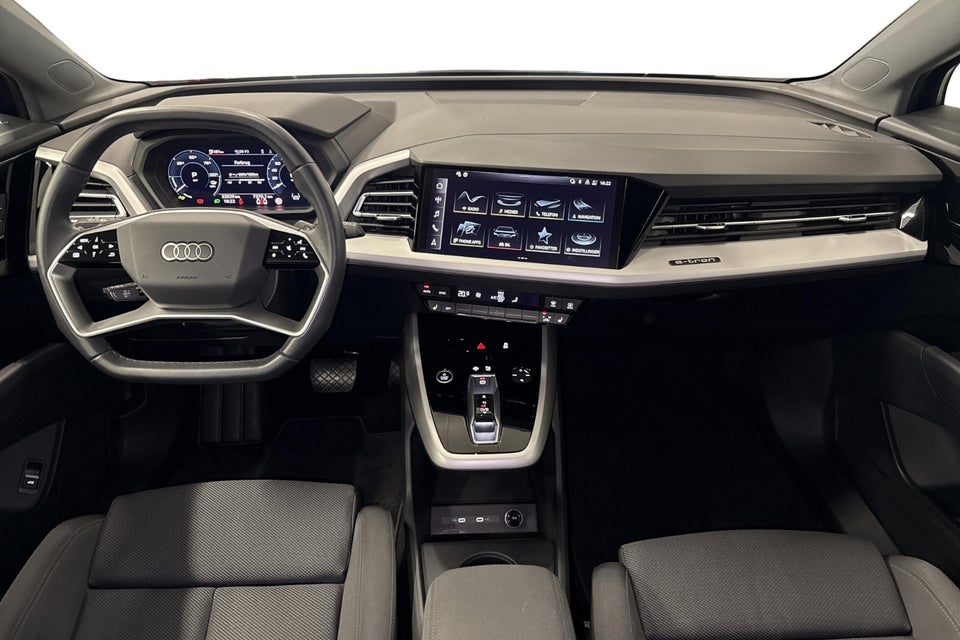 Audi Q4 e-tron 45 Progress 5d