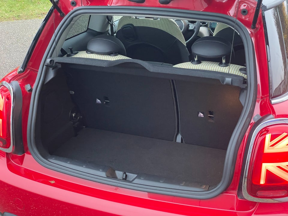 MINI Cooper SE Maximise 3d