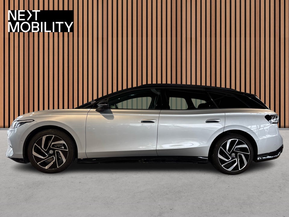 VW ID.7 77 Style Tourer 5d