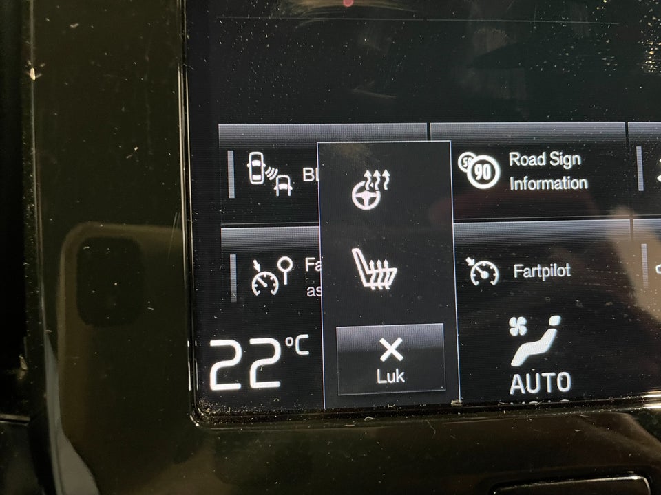 Volvo XC40 1,5 T4 ReCharge R-Design aut. 5d