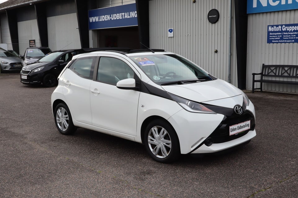 Toyota Aygo 1,0 VVT-i x-sky 5d