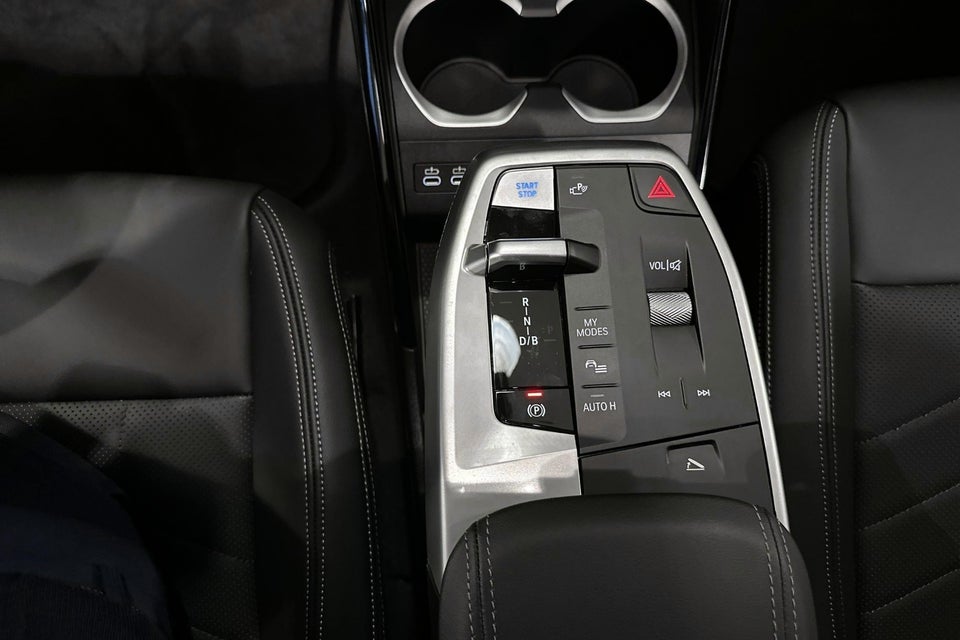 BMW iX1 eDrive20 X-Line 5d