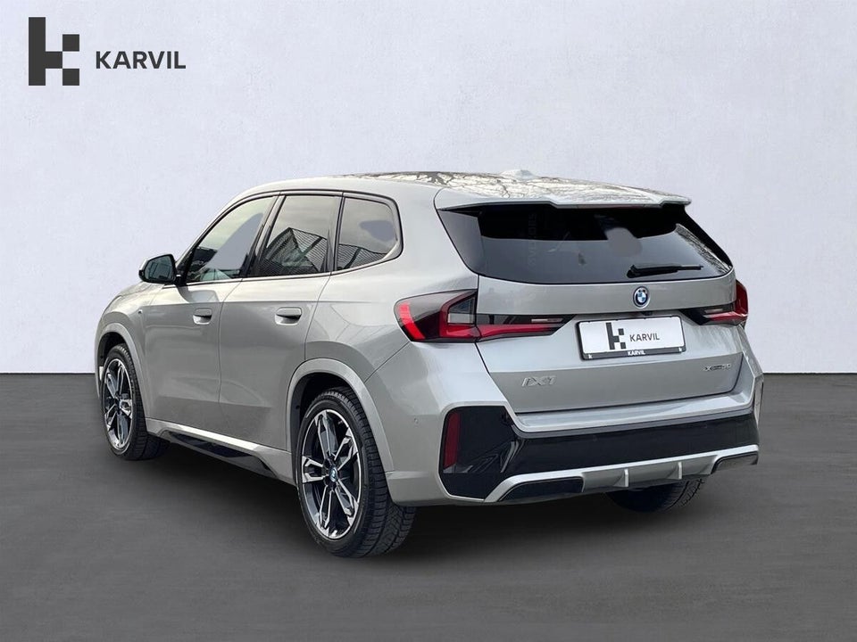 BMW iX1 xDrive30 M-Sport 5d