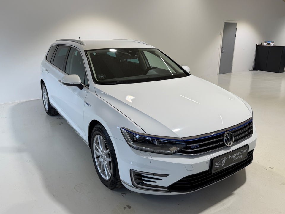 VW Passat 1,4 GTE Highline+ Variant DSG 5d