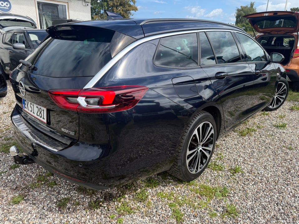 Opel Insignia 1,5 T 140 Enjoy Sports Tourer 5d