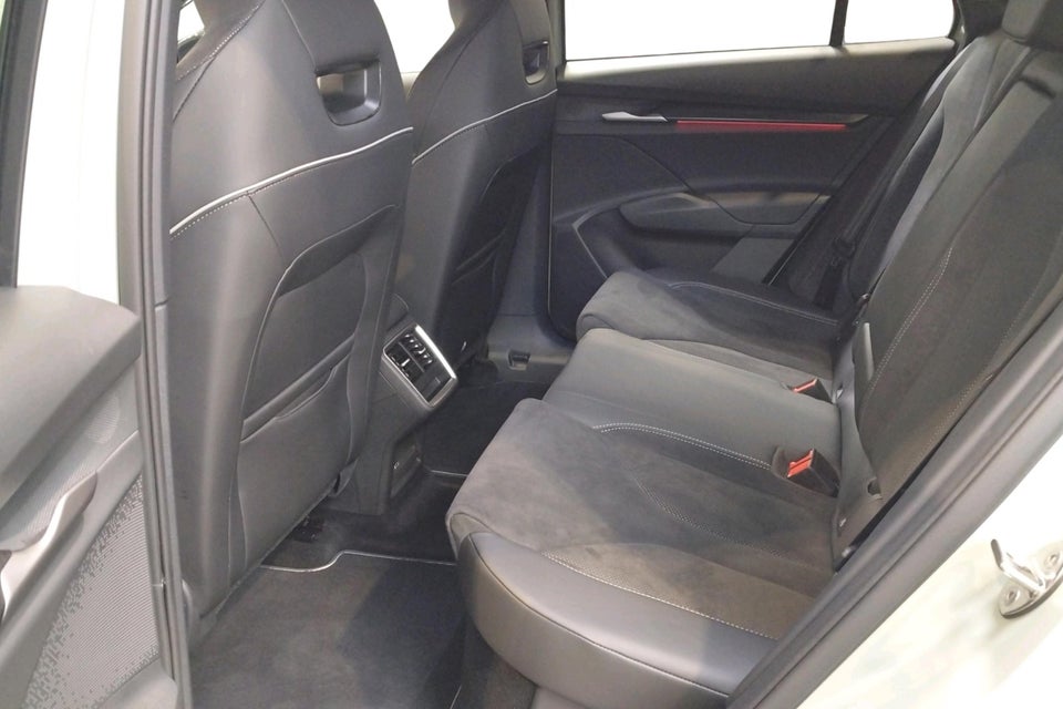 Skoda Elroq 85 iV Sportline Premium 5d