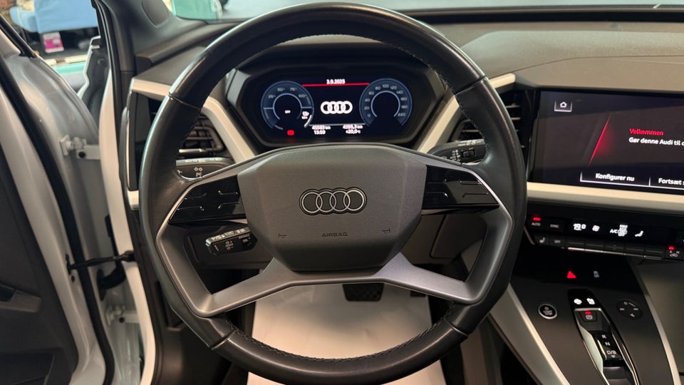 Audi Q4 e-tron 45 Advanced 5d