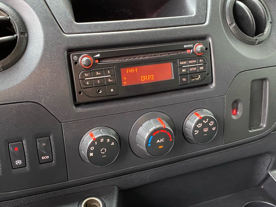 Renault Master III T35 2,3 dCi 165 L3 Db.Kab RWD 4d