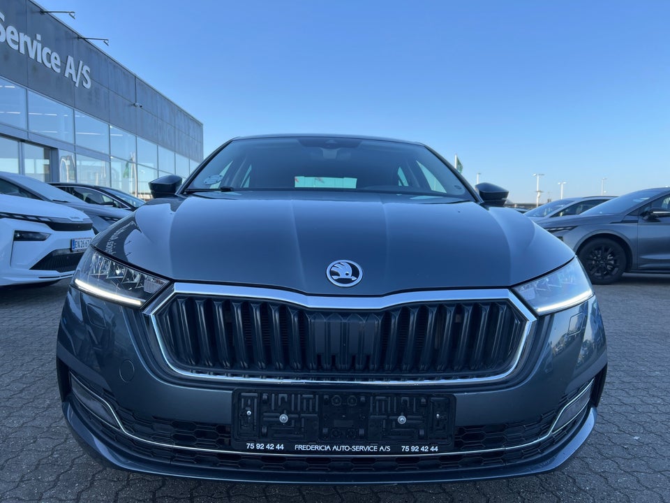 Skoda Octavia 1,4 TSi iV Plus DSG 5d
