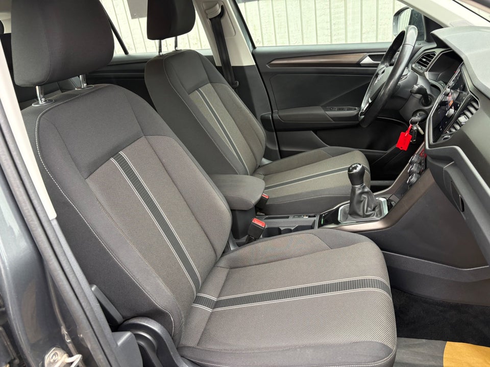 VW T-Roc 1,0 TSi 115 Style 5d