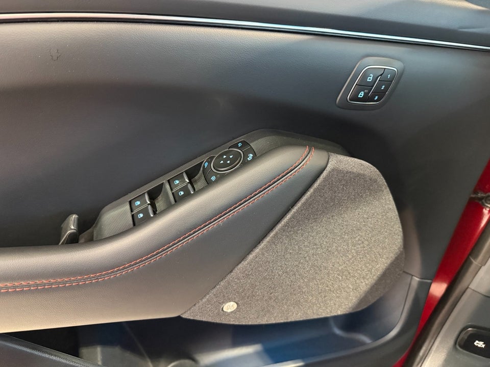 Ford Mustang Mach-E 98 Premium Extended Range AWD 5d